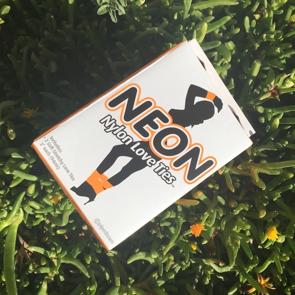 Neon nylon ties - Picture 1 of 4